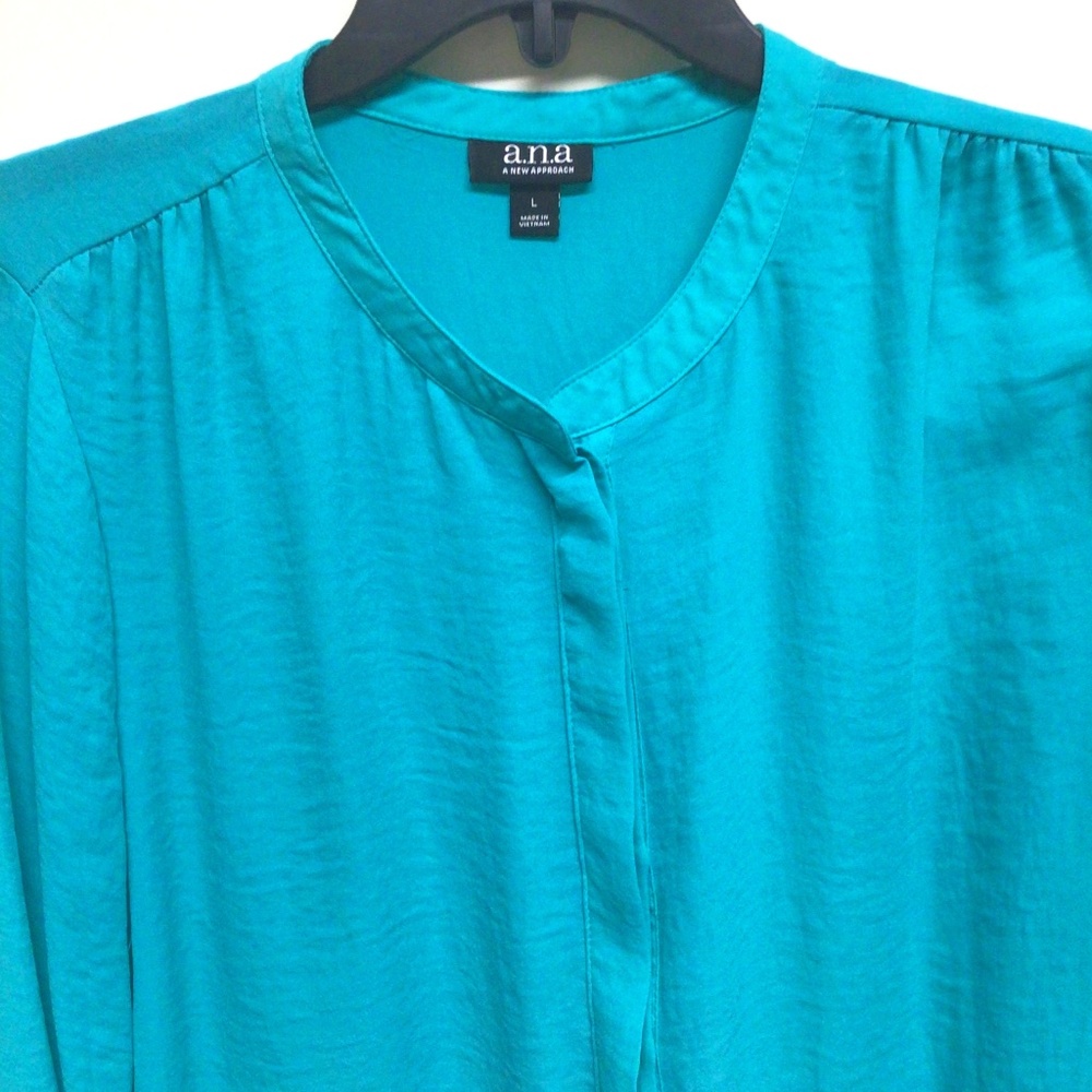 Ana long sleeve women’s top